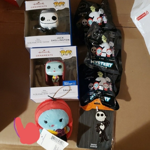 Bundle Nightmare Before Christmas ornaments - Picture 7 of 7